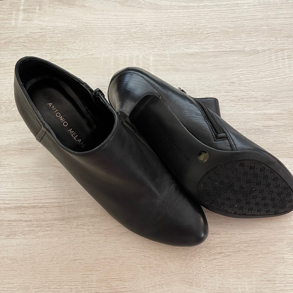 Like new authentic ANTONIO MELANI